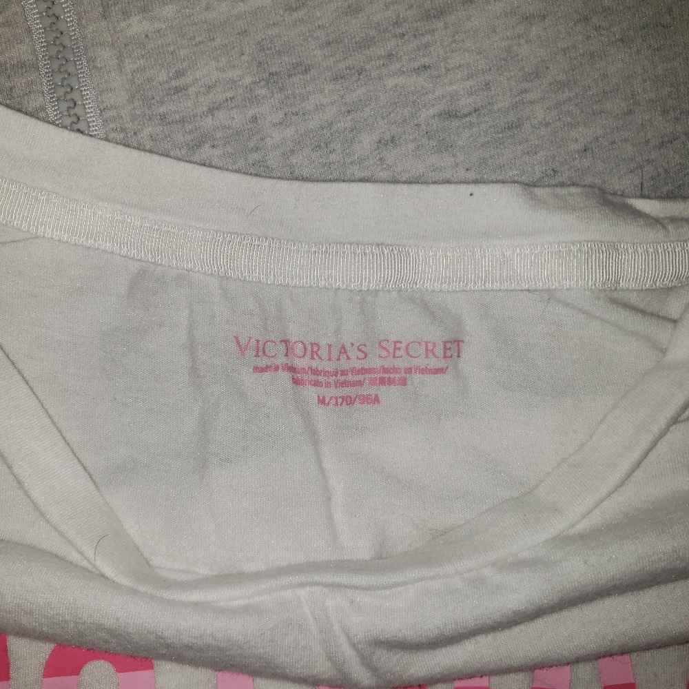 VS Bundle 💋 - Picture 3 of 4